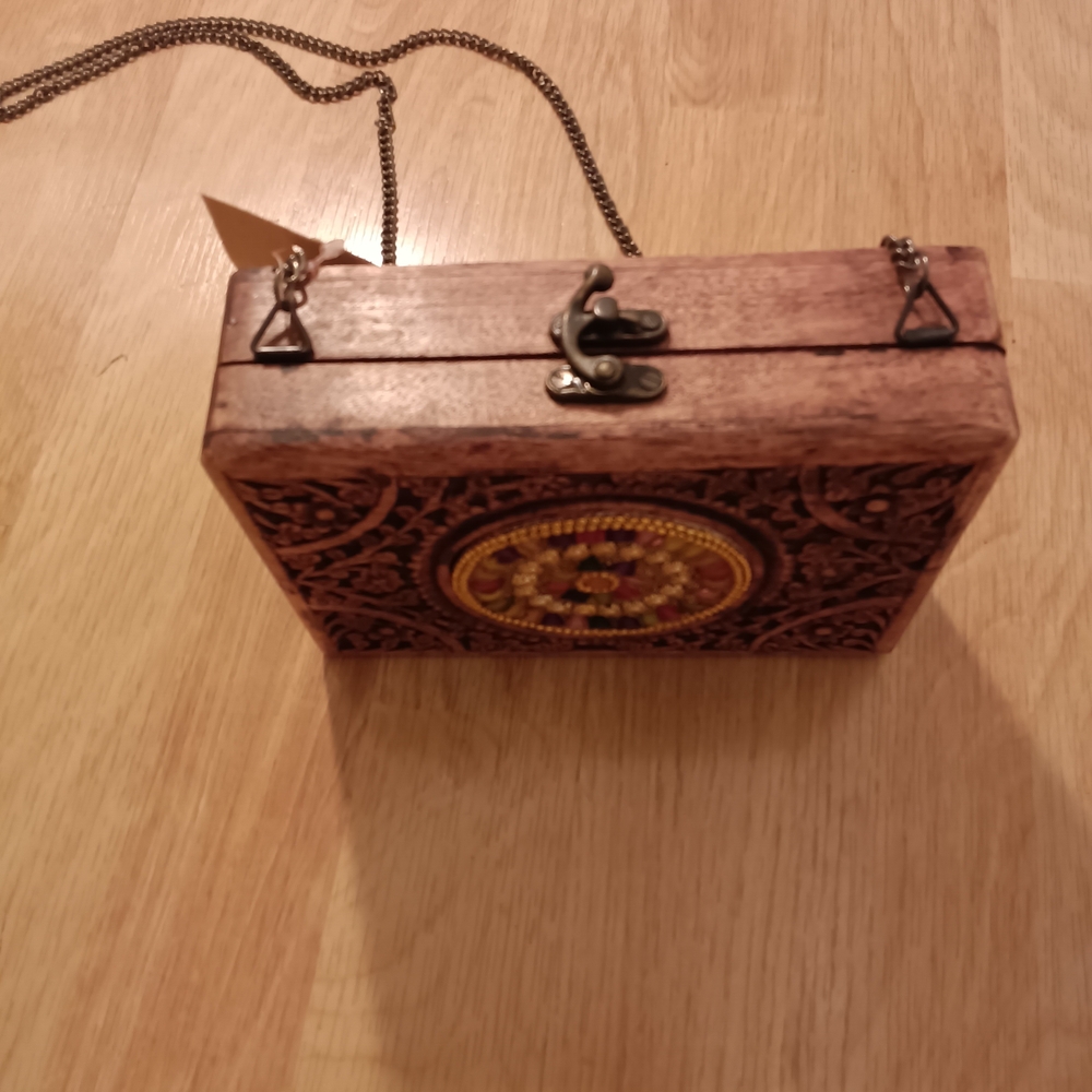 EARTHBOUND Wooden Clutch with Blue Lining - Picture 3 of 8